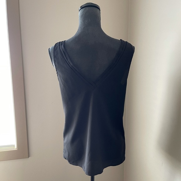 V neck Tank / camisole - Picture 3 of 4